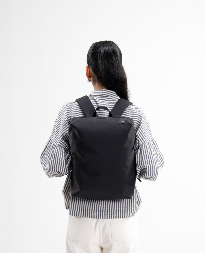 DailyObjects Pivot Backpack