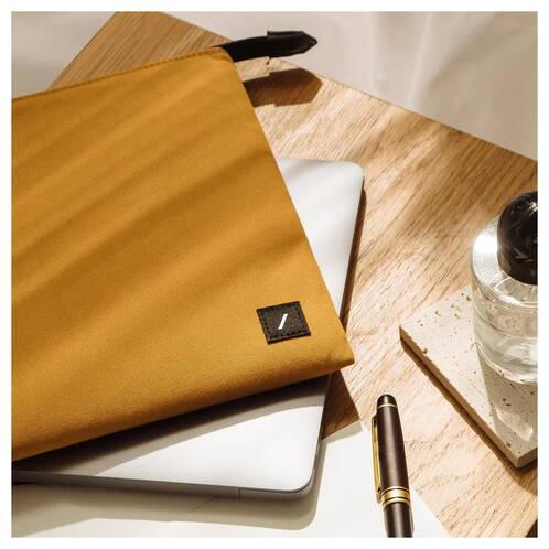 Native Union Stow Lite Sleeve