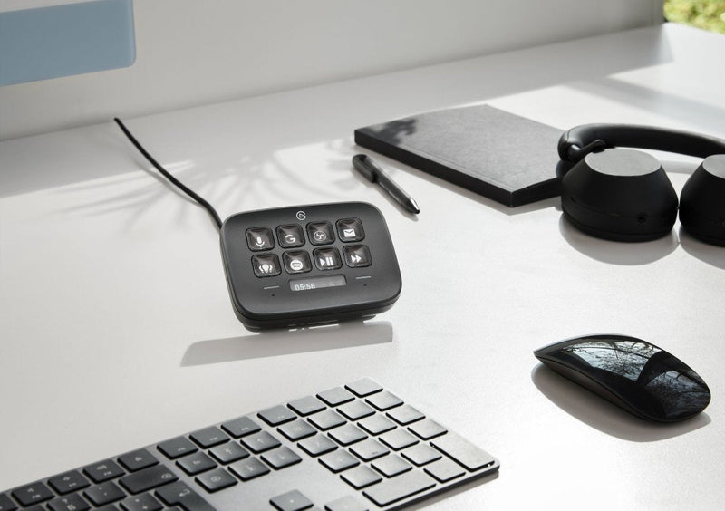 ELGATO STREAM DECK NEO USB PRODUCTIVITY CONTROLLER, 8 CUSTOMIZABLE KEYS 10GBJ9911 BLACK - SWIFT PERIPHERALS1094731