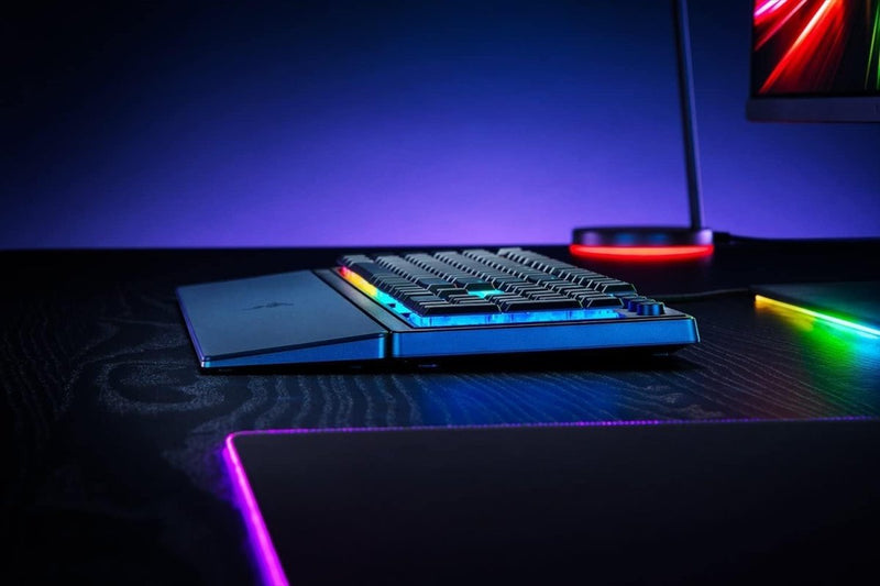 RAZER ORNATA V3 GAMING KEYBOARD WITH MECHA - MEMBRANE SWITCHES RZ03 - 04690100 - R3M1 - SWIFT PERIPHERALS1092611
